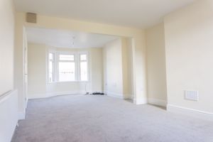 Lounge Diner- click for photo gallery